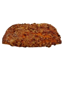 Kolbászos pizzaszelet